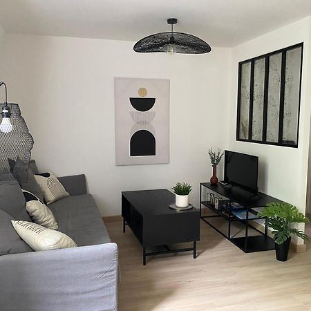 L'Atelier D'Arches Apartment Charleville-Mezieres Bagian luar foto