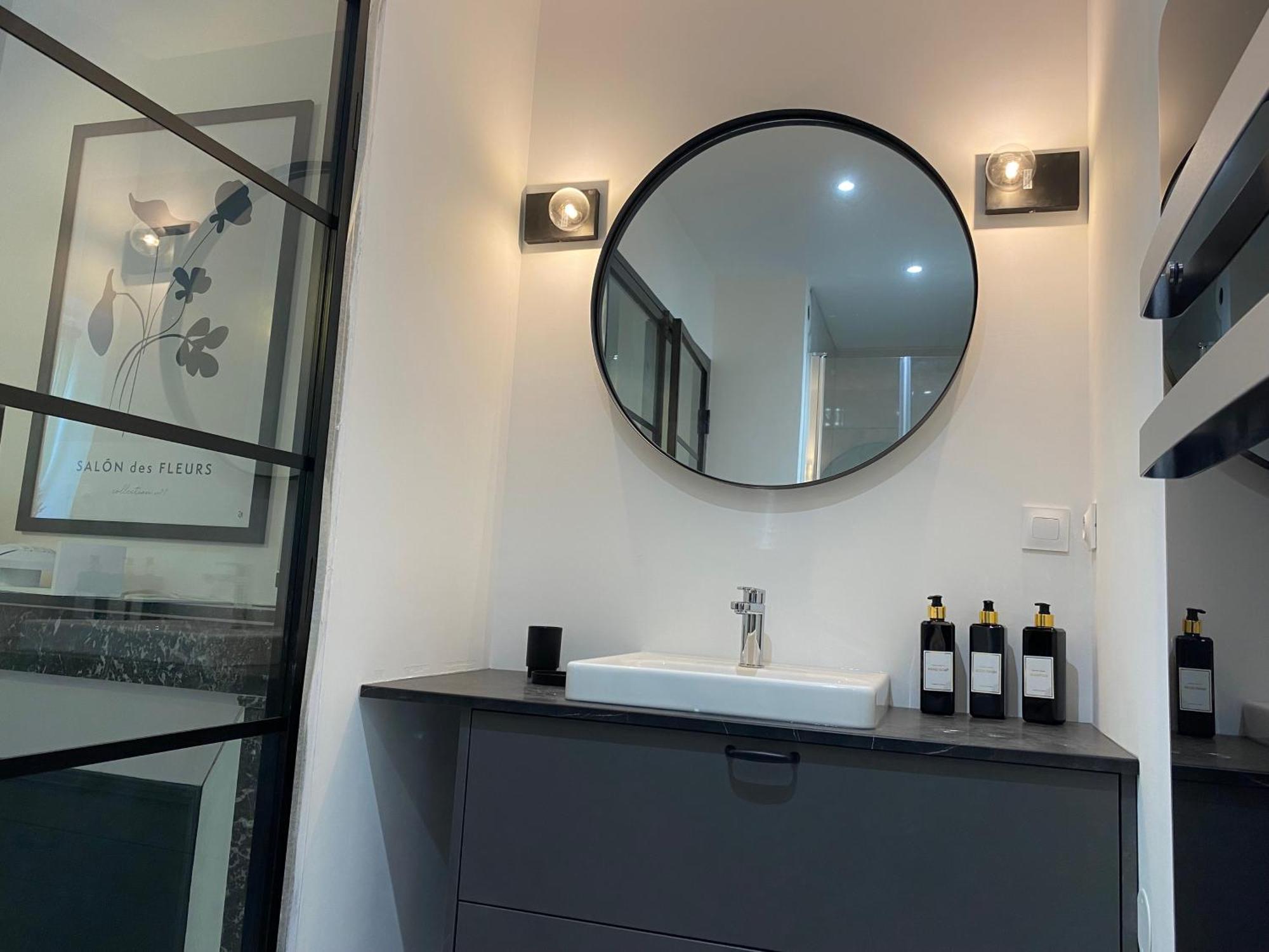 L'Atelier D'Arches Apartment Charleville-Mezieres Bagian luar foto