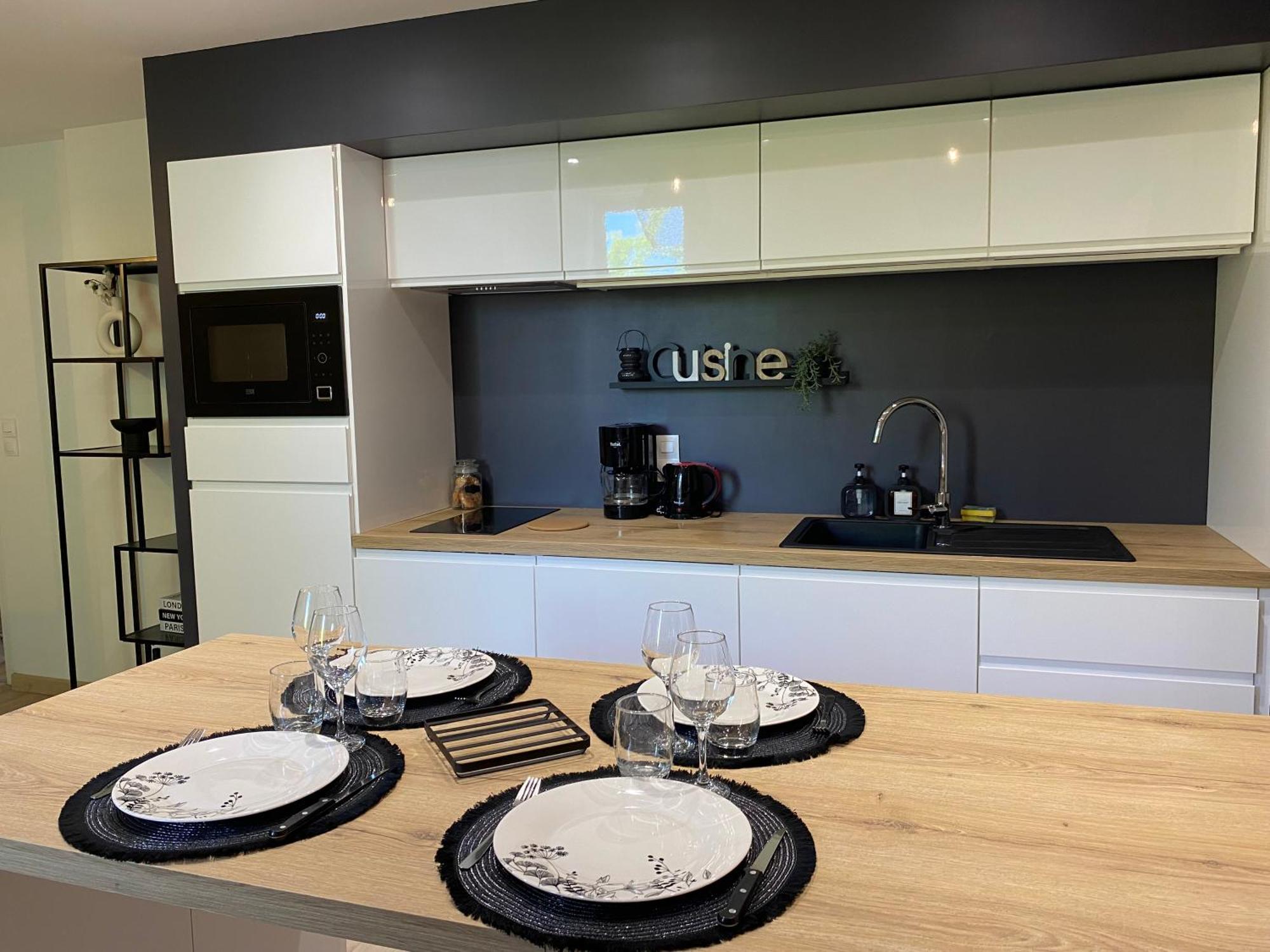 L'Atelier D'Arches Apartment Charleville-Mezieres Bagian luar foto